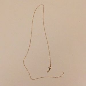 Broken 14k gold necklace.